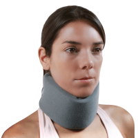 Cuello ortopédico semi rígido