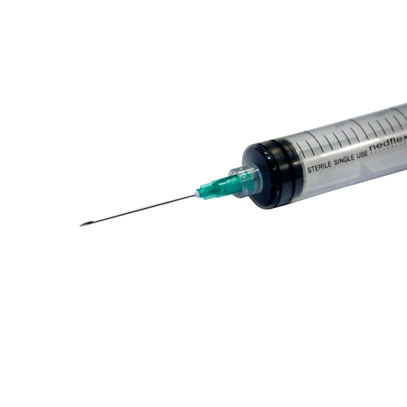Jeringa 20 cc con aguja 21G X 1 ½"...